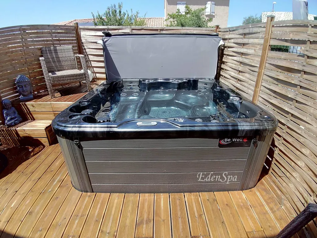 spa encastré 5 places marseille