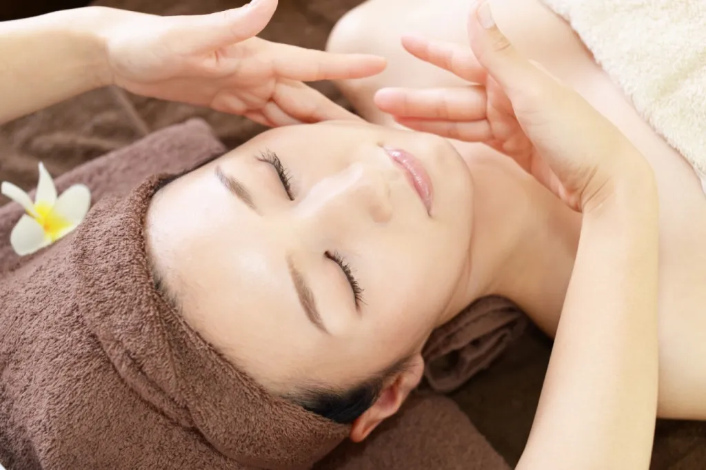 Le massage facial KOBIDO dans votre institut de beauté, Centre Aglaé à Pertuis