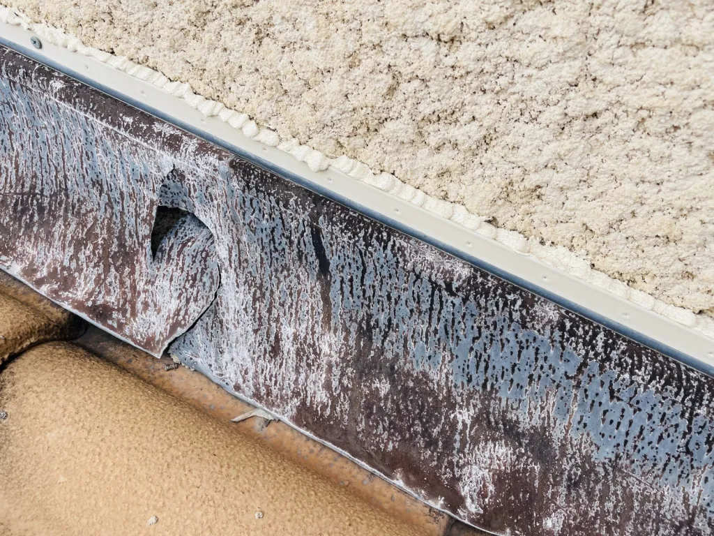 Réfection de Solin d’une toiture de maison sur Aix en Provence.