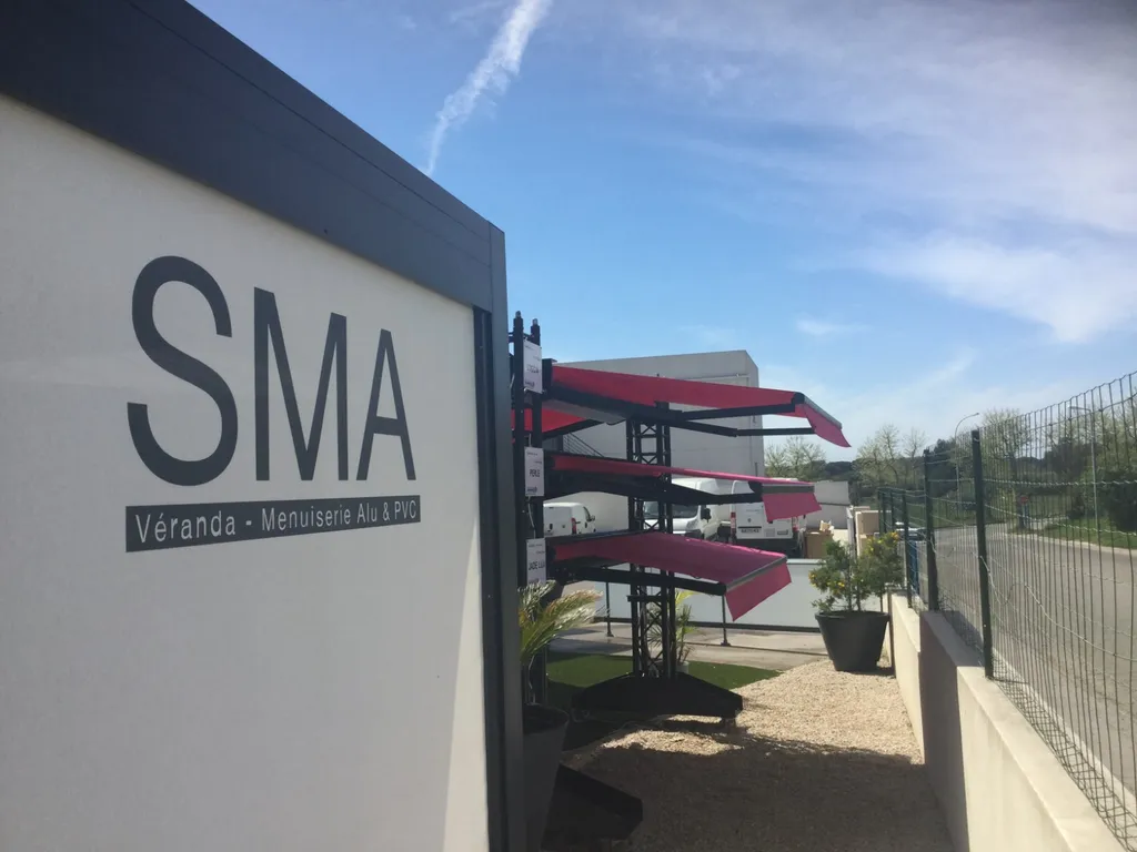 Totem de store à Martigues