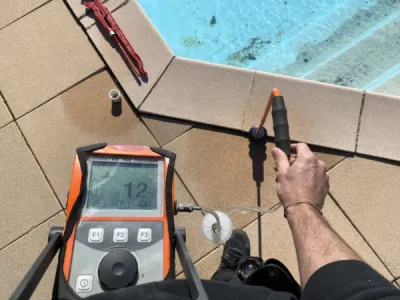 Intervention de détection de fuite piscine coque polyester sans casse à Olivet dans le Loiret