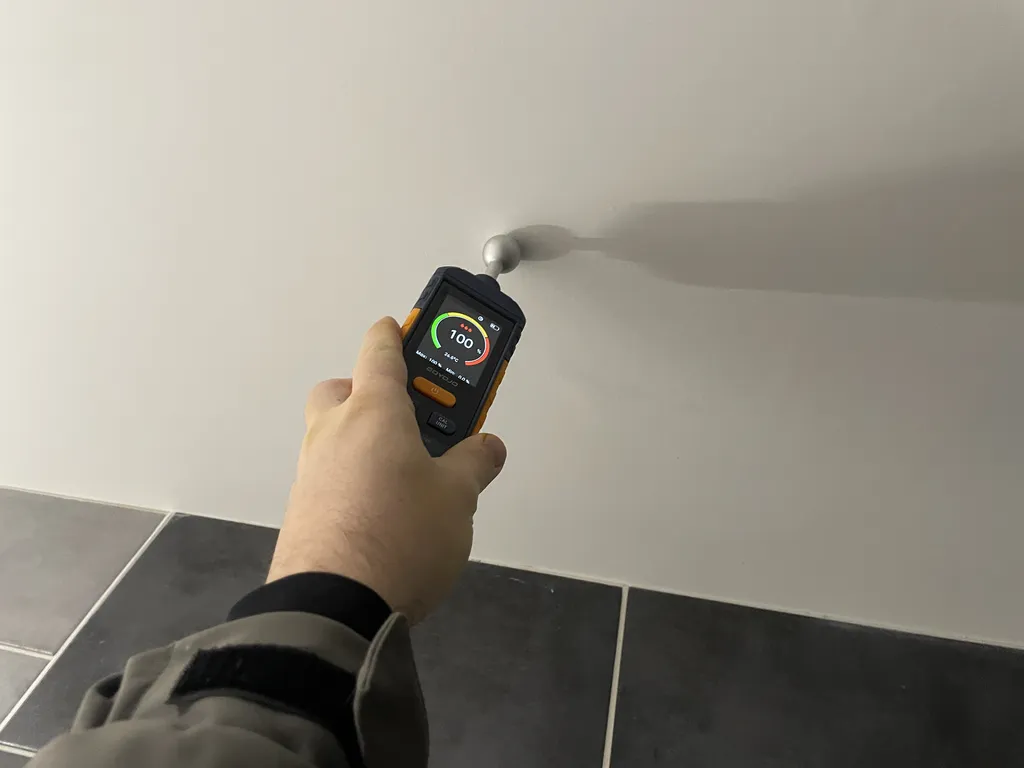 Détection de fuite non destructive dans un plafond suite à un dégât des eaux au Grau-du-Roi dans le 30