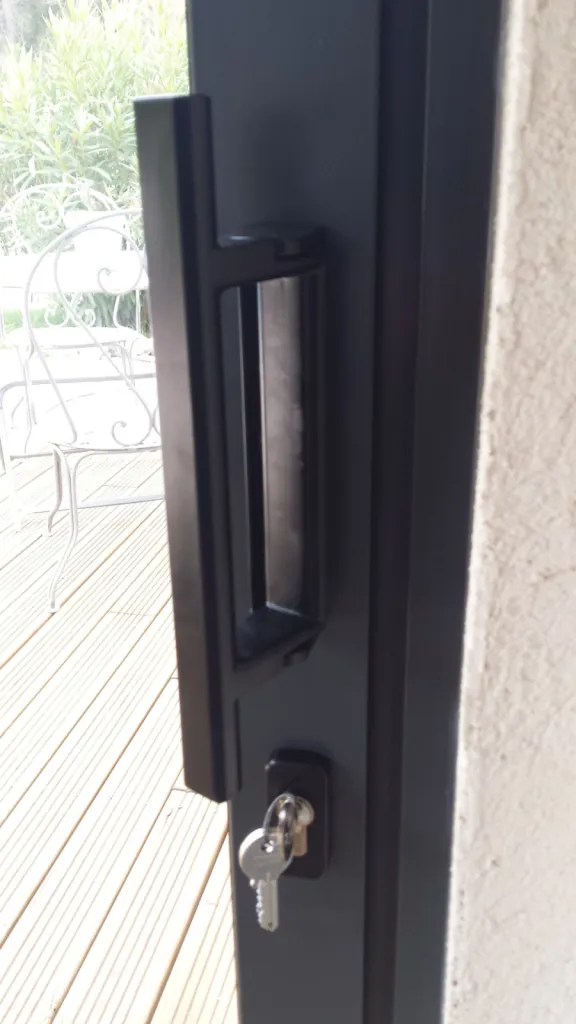 Poignée intuitive K-LINEet cylindre