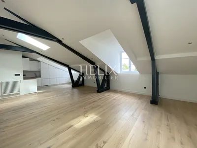 A vendre appartement 82,60 M2 à Saint-Germain-en-Laye , RER A 10 mn