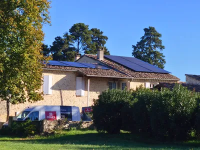 Installateur de panneaux photovoltaïques Dualsun avec batterie virtuelle mylight de 1800 W à Chasse-sur-Rhône dans l'Isère