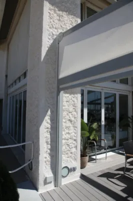 store sur mesure pour terrasse à Grans