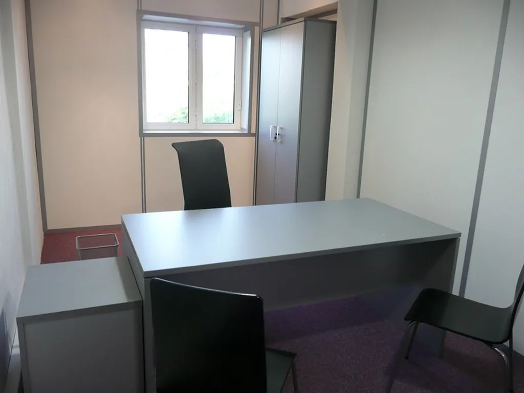 Location de Bureaux équipés 10 à 15 m²