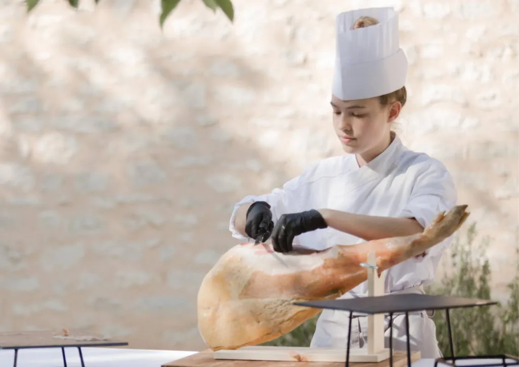 Votre Wedding Planner professionnelle sera présente sur votre lieu de réception à Arcachon