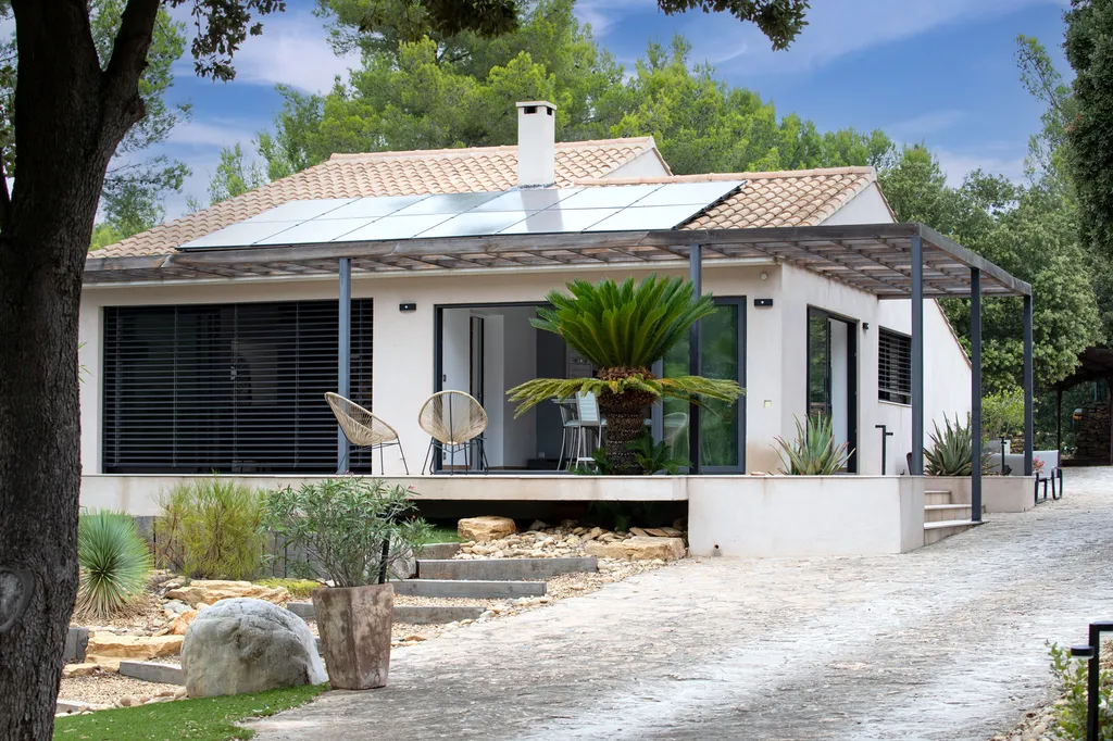 Panneaux photovoltaïques à Cassis