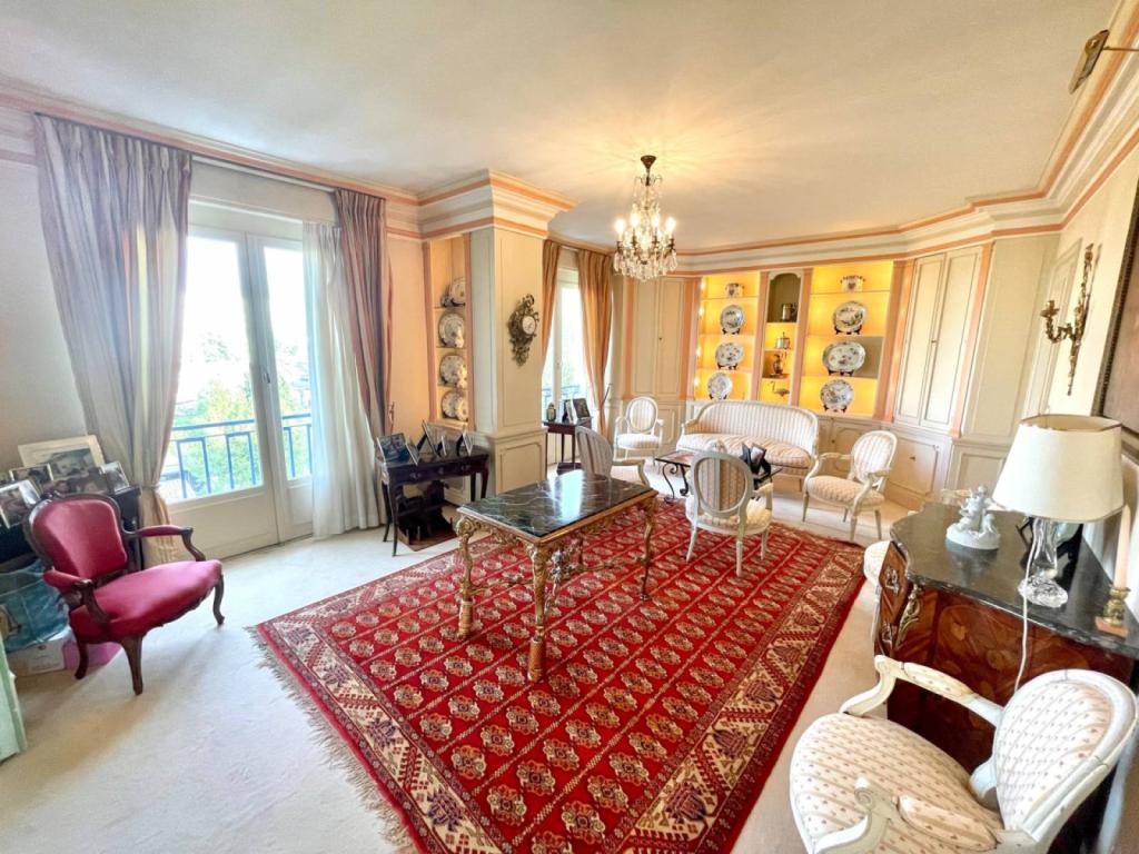 Salle à manger Agence immobilière Arnaud Droulers immobilier