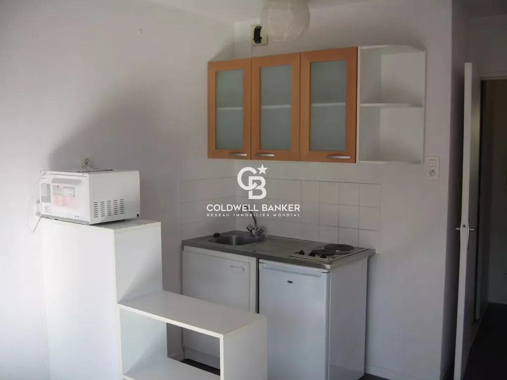studio à vendre Le Mans proche université avec place de parking et bon rendement locatif