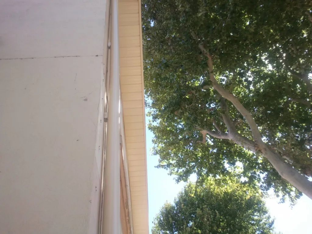 Faire poser de la sous face par un professionnel sur Avignon Vaucluse Faire poser de la sous face par un professionnel sur Avignon Vaucluse