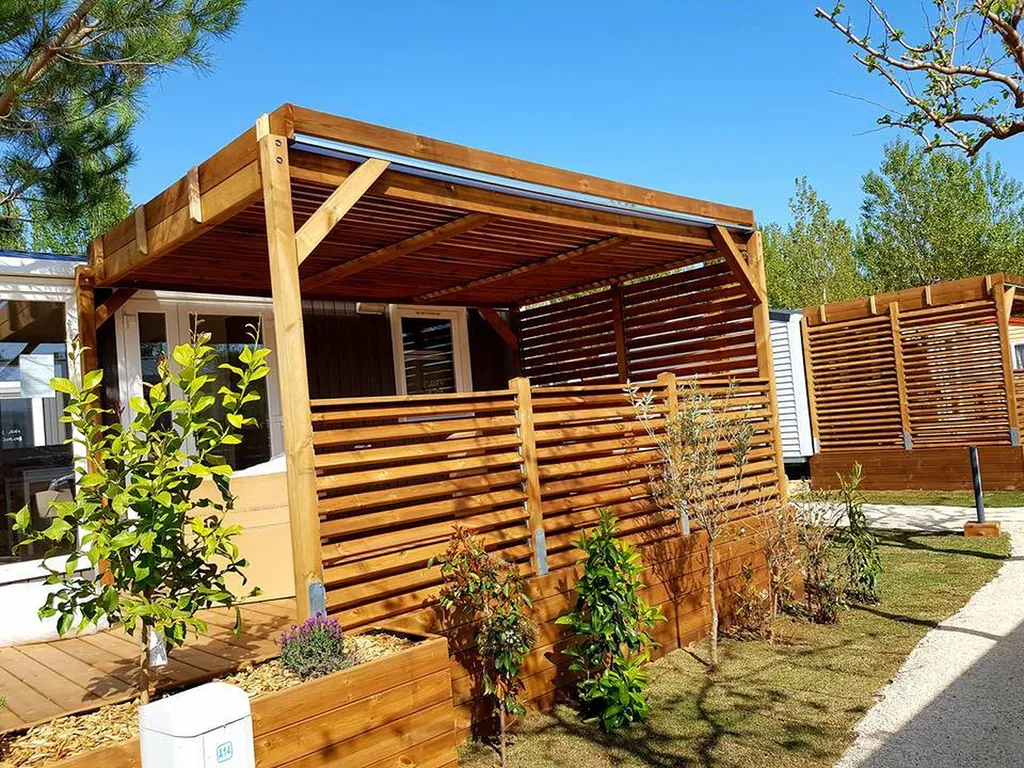 Mobil home avec 4 chambres pas cher proche de la mer Méditerranée 