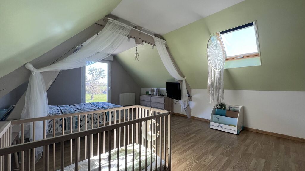 LONGÈRE DANS LA CAMPAGNE A PUISENVAL