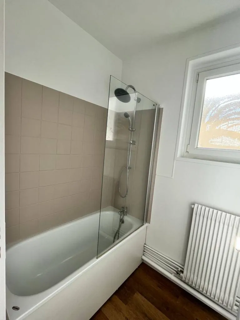 Situé au 16 rue de Lecat à Rouen
