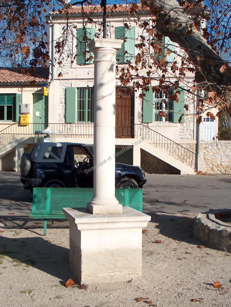 Oratoire en pierre d'Estaillades