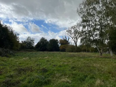 Belle parcelle de terrain à bâtir de 1900m² à vendre sur l'axe Caudebec en Caux / Bourg Achard