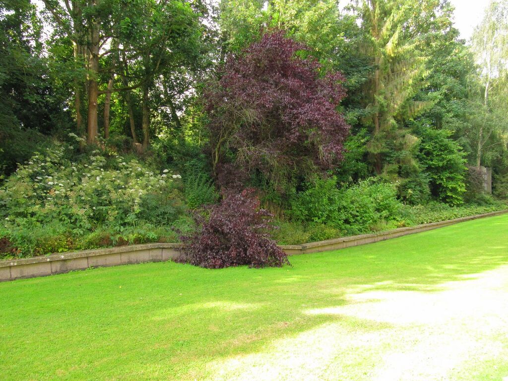 APPARTEMENT A VENDRE A LISIEUX PROCHE COMMERCES, ECOLES, HOPITAL