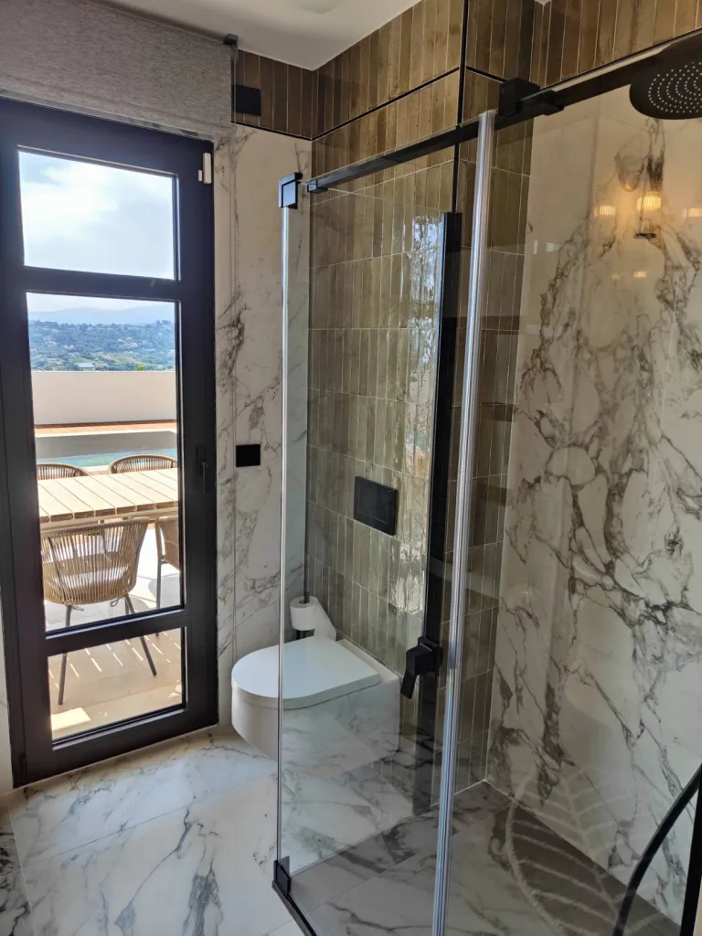 cabine de douche marbre fait à mouans sartoux