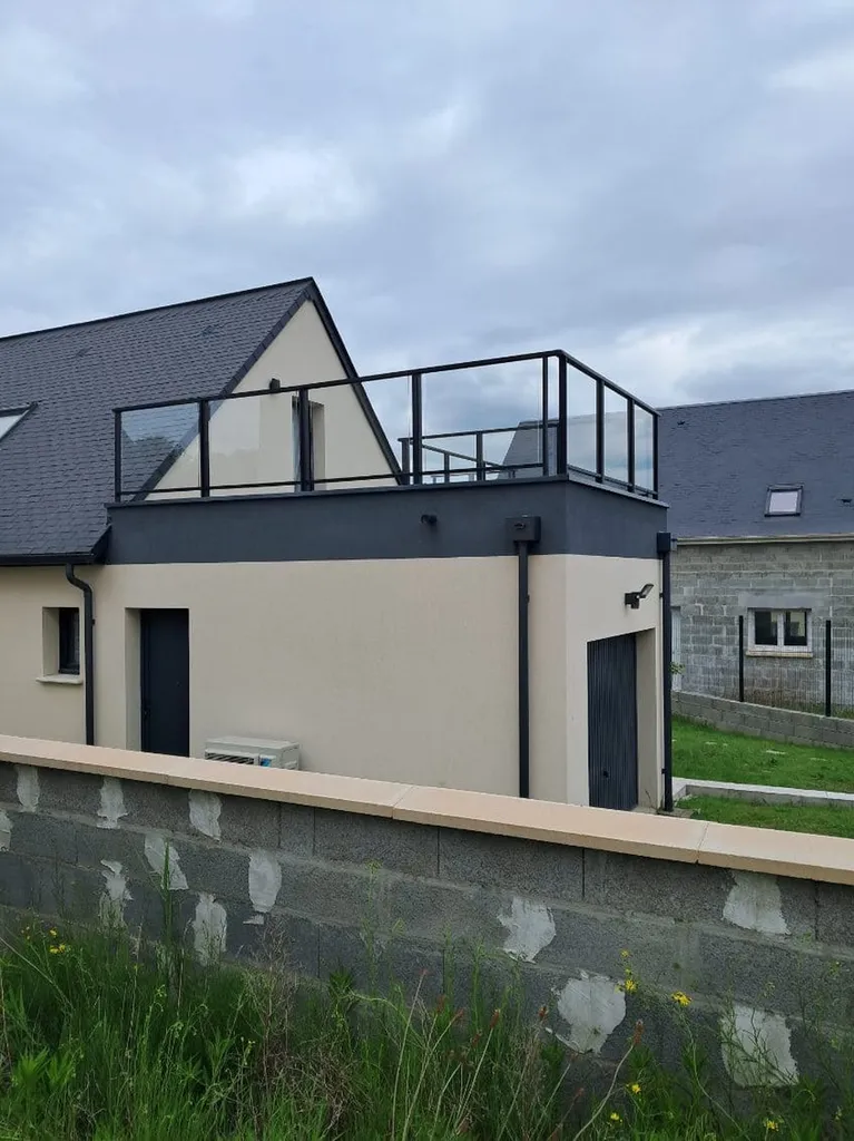 Installation de Garde-Corps d'Extérieur Sécurisé en Aluminium pour Balcon et Terrasse au Havre dans la Seine-Maritime 76