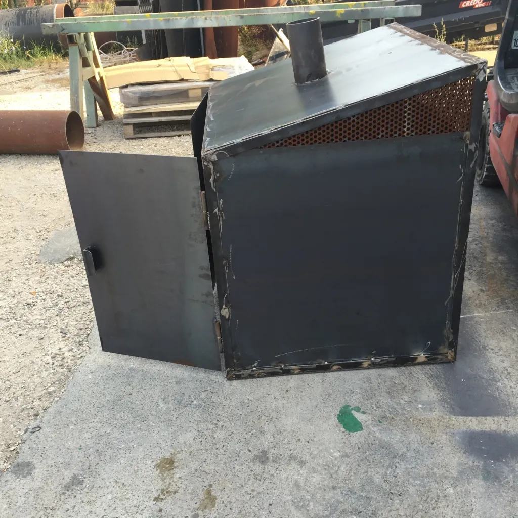 FABRICATION CAISSON METALLIQUE SUR MESURE ACIER ET METAL DEPLOYE MARTIGUES 13