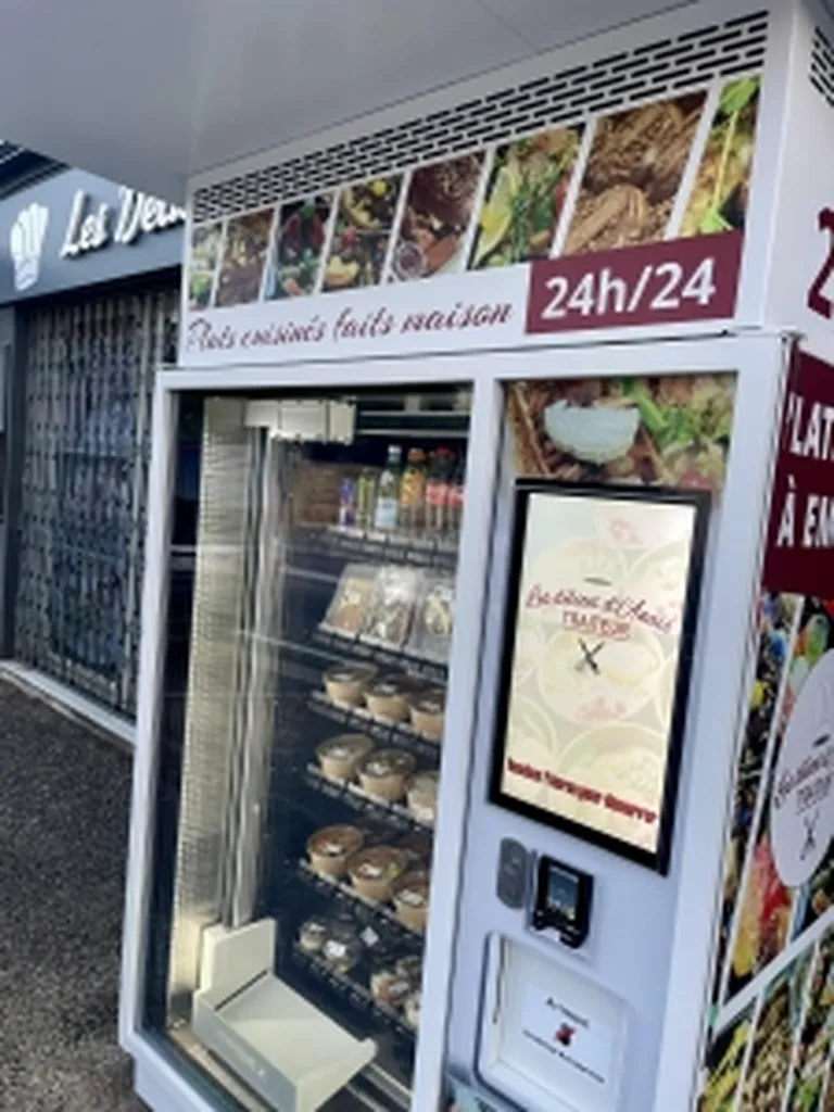 Vente de casiers connectés pour retrait de colis et vente à distance avec interface logistique partout en France