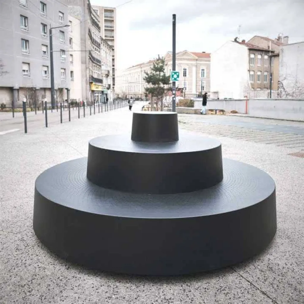 Banc original rond Tolerie Forezienne