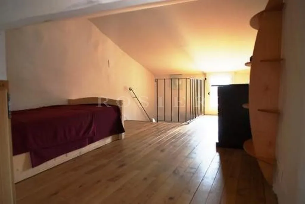 Appartement centre ville dynamique   proche Comtat Venaissin