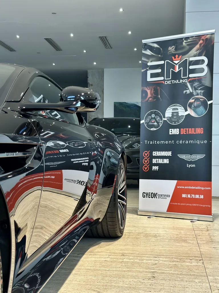 detailing protection carrosserie traitement céramique Aston Martin DB12 Lyon