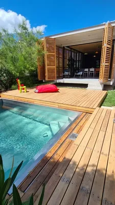 Conception d'une mini piscine en inox de 2,5x4m avec système de nage à contre courant à Dijon (21)