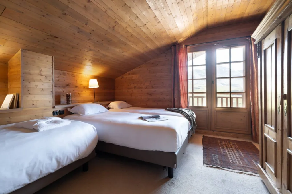 Appartement d'exception T5 cabine  duplex au coeur de la station de Val Thorens.