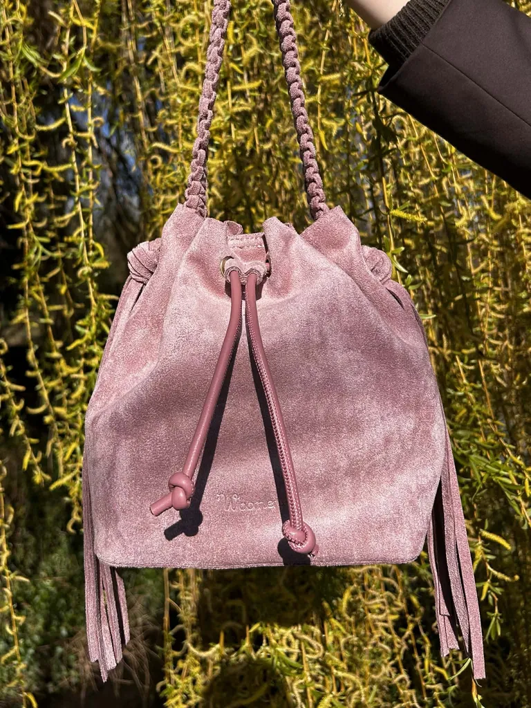 Sac bourse WOOMEN disponible chez Evasion Eu