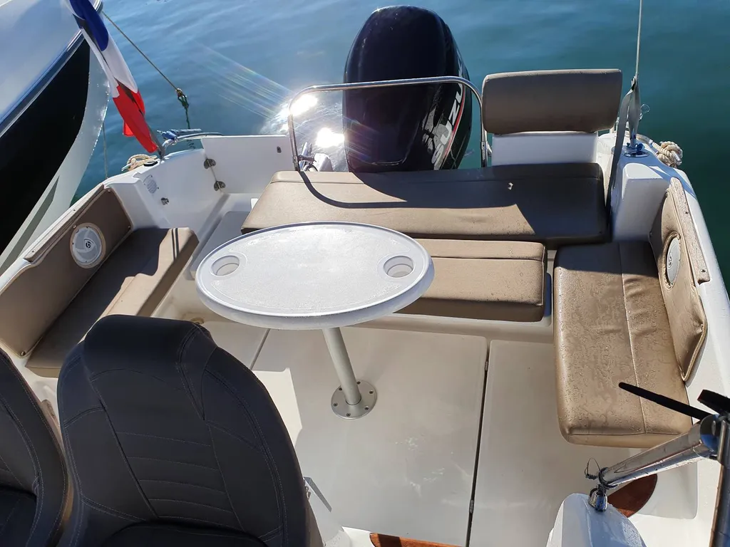 Bateau habitable Cap Ferret 752 Cruiser B2 Marine à Bandol