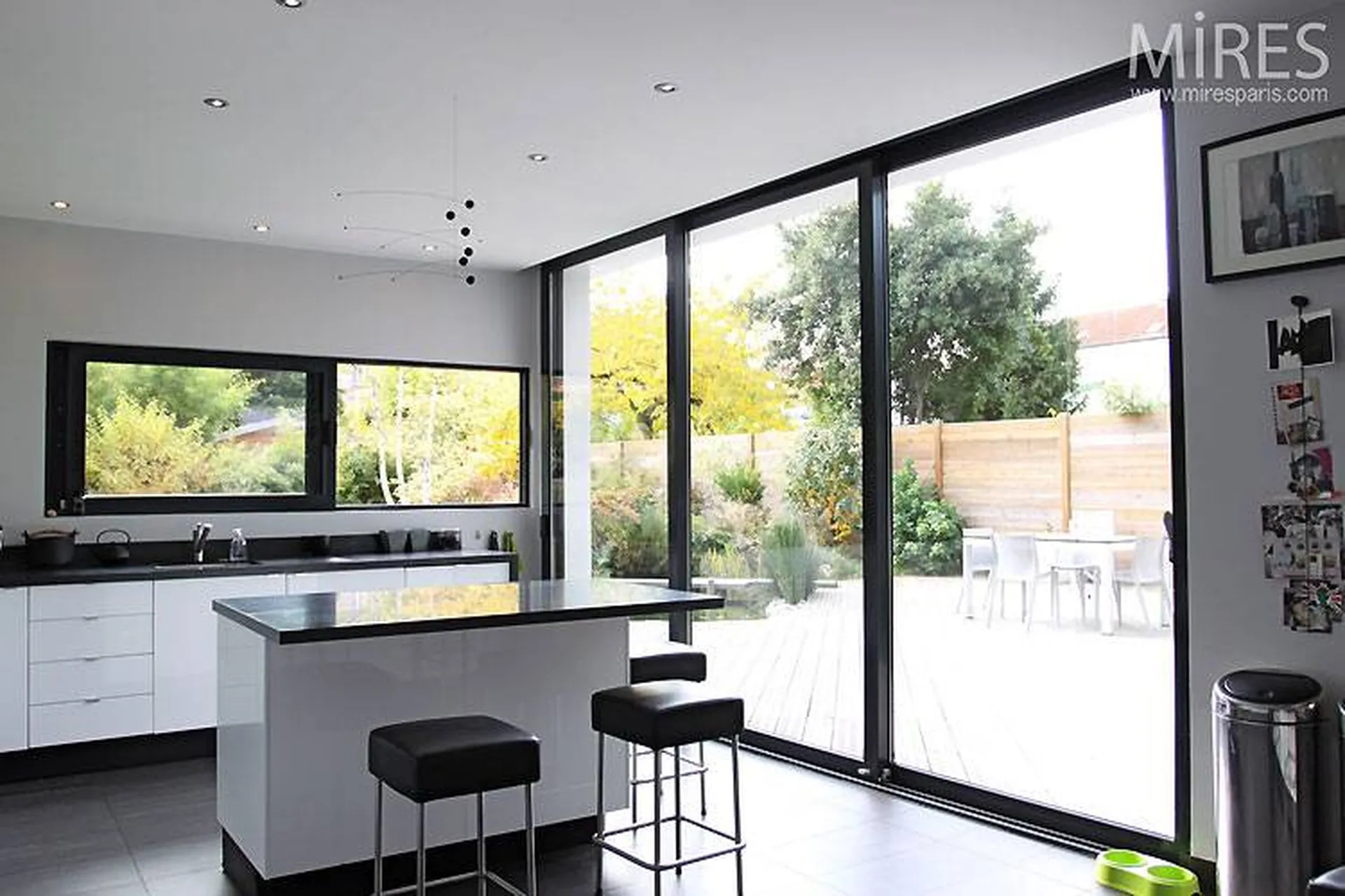 Pose de baies vitrées coulissantes sur BOUC BEL AIR