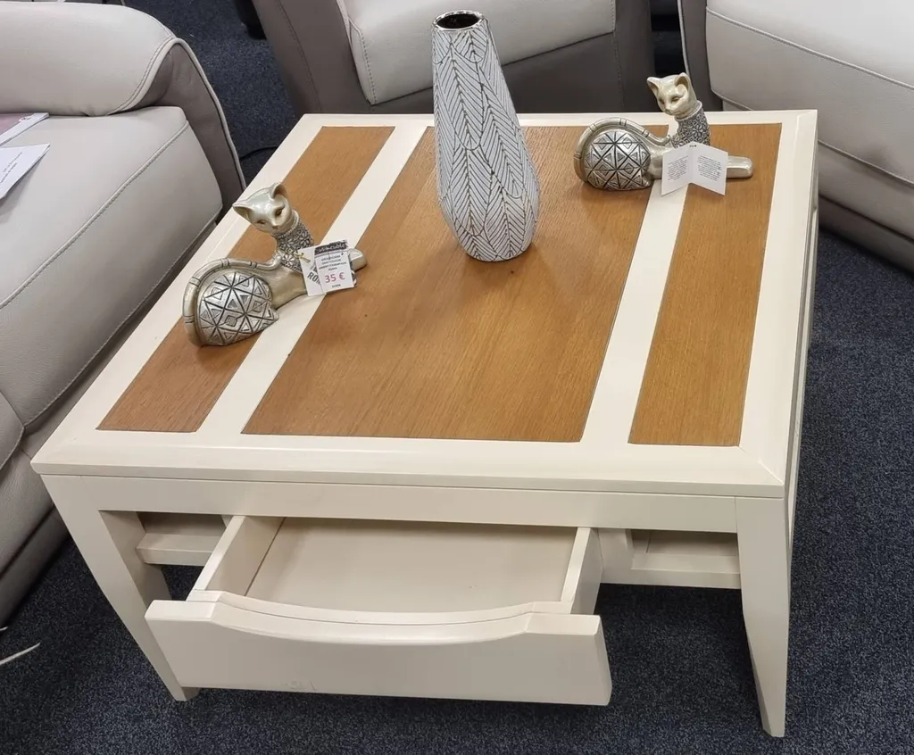 Vente table basse carrée en chêne massif