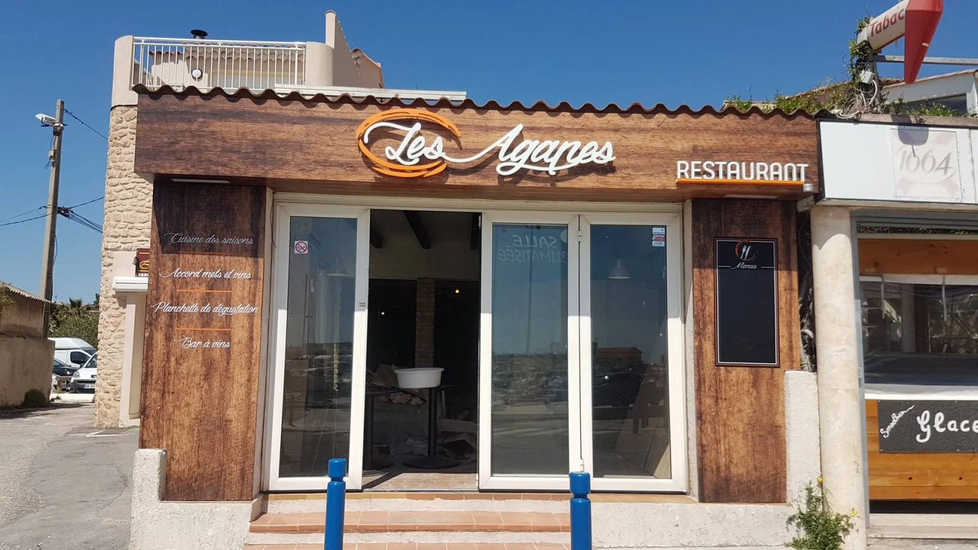 habillage de façade restaurant martigues
