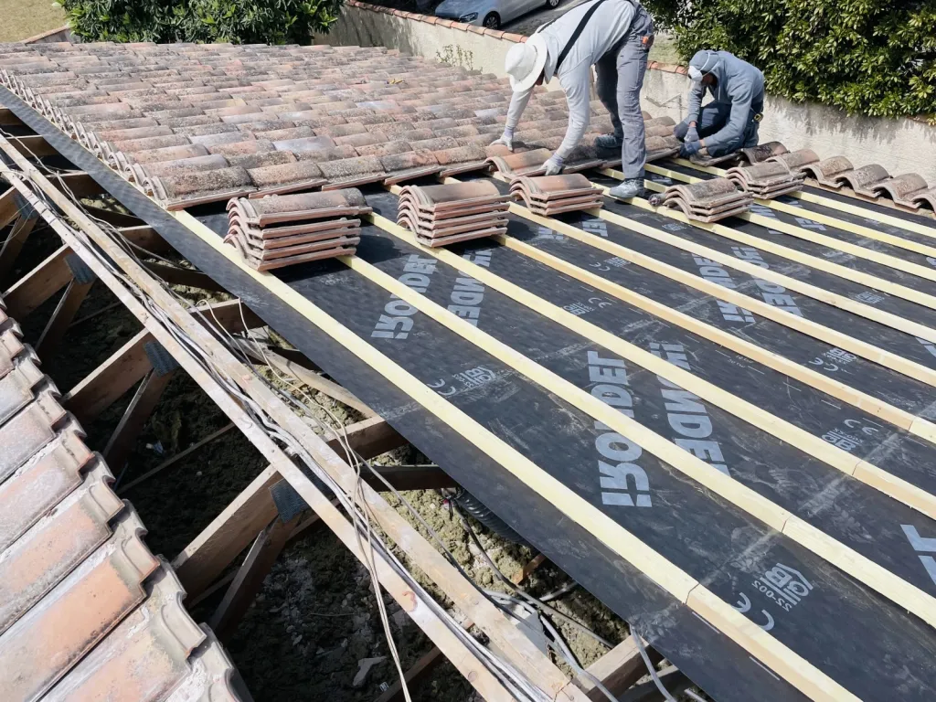 Rénovation de toiture et isolation d’une maison sur Bouc Bel Air près de Aix en Provence