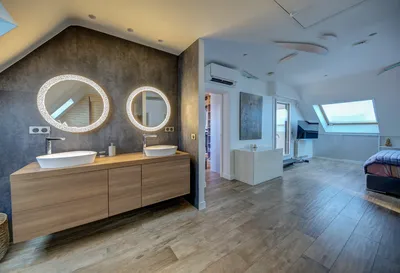 A vendre maison de famille à Saint Germain en Laye avec une architecture, lumière et prestations haut de gamme au cœur d’un cadre résidentiel d’exception