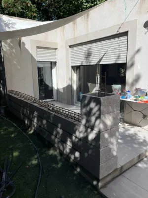 Création d’une dépendance de 20 m² à Marseille 8ᵉ – Extension moderne et étanche