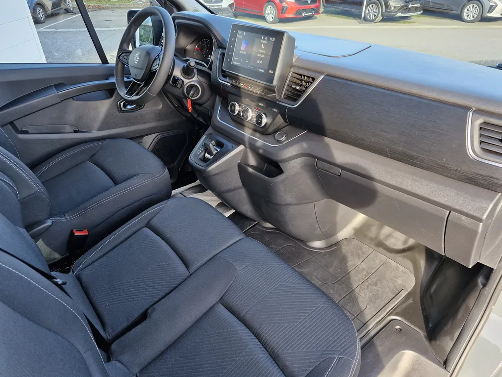 Renault Trafic VAN Cabine Approfondie L2H1 3T Advance Blue dCi 150 Auto TVA récupérable / Attelage / Habillage bois / Caméra de recul près de Toulouse à Plaisance du Touch