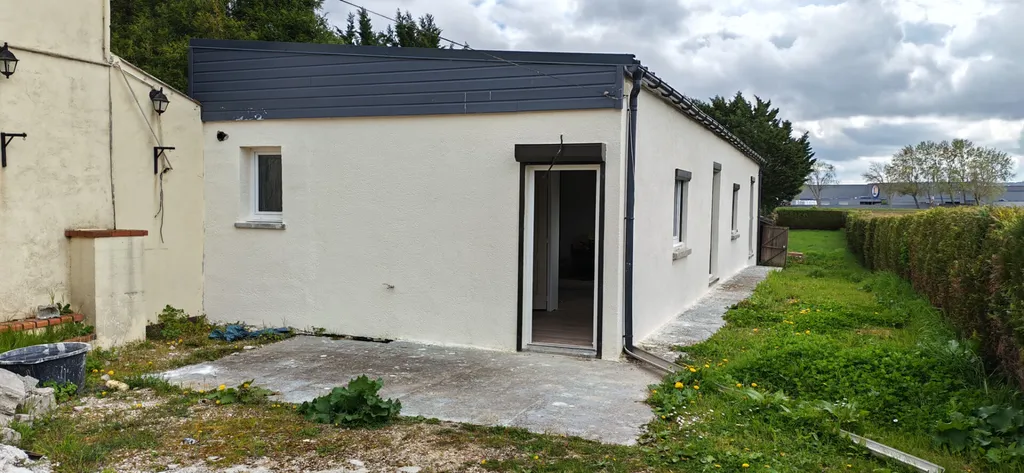 À vendre, maison rénovée 82 m² sur un terrain de 993 m² sur la commune de Saint-Pierre-les-Elbeuf 76320