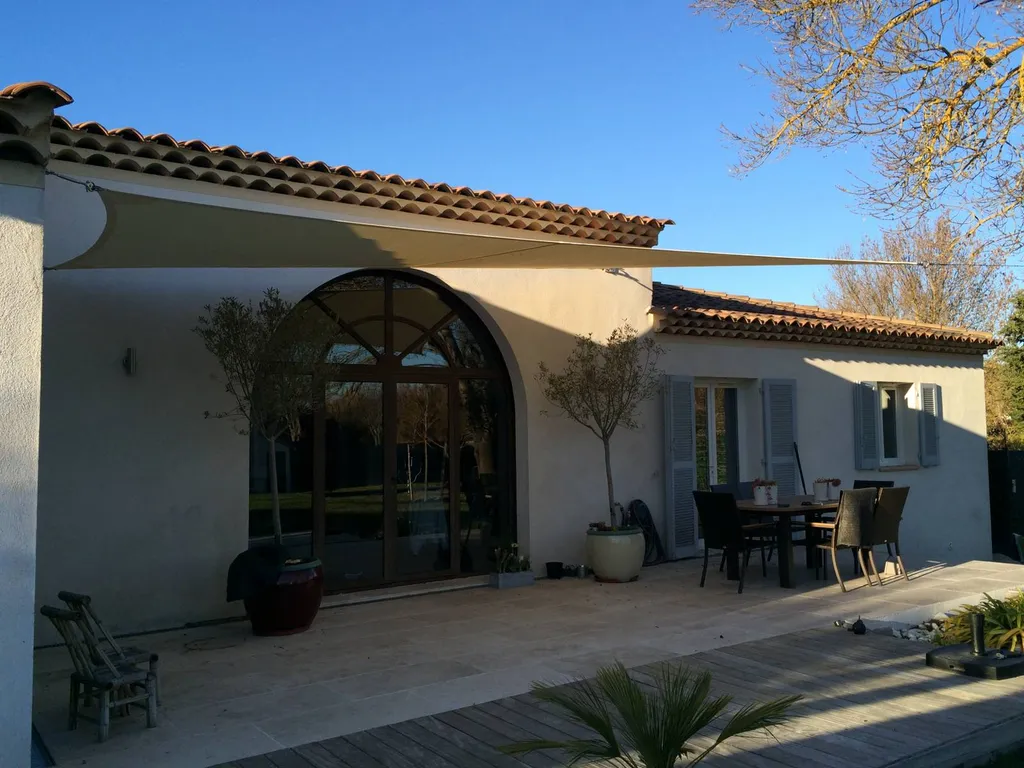 Voile d'ombrage sur mesure Aix en Provence 
