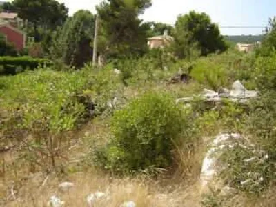  A vendre terrain plat roquefort la bédoule