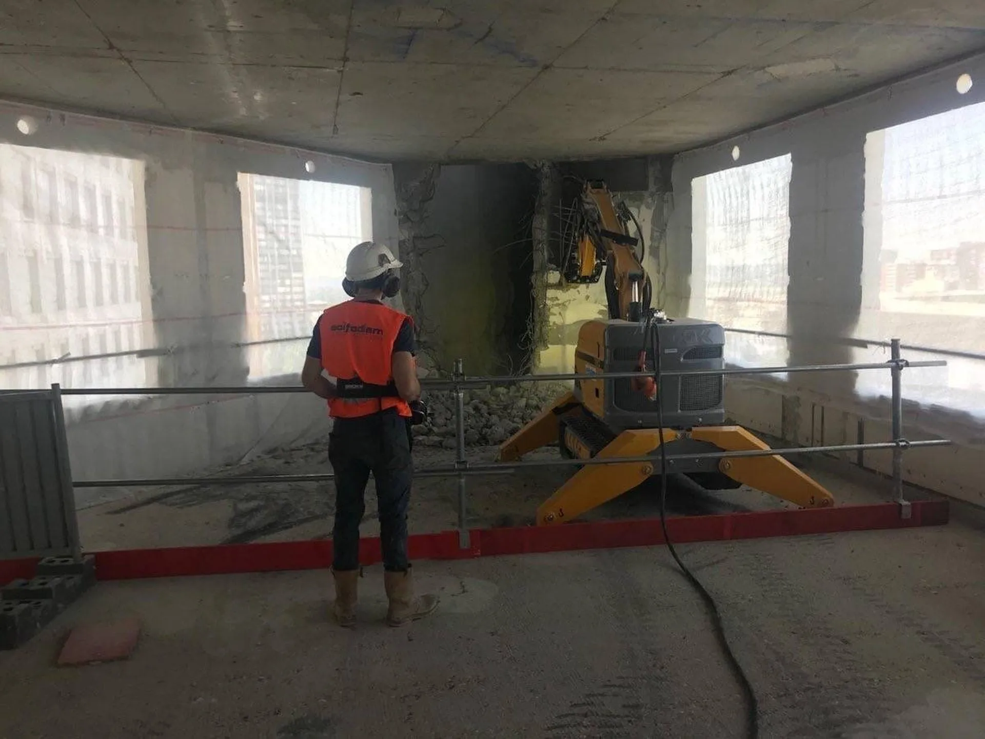 Travaux de démolition par verinage ou croquage dans toute la France