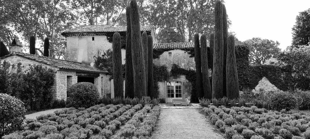 Our services in the sector ofLuberon in Vaucluse