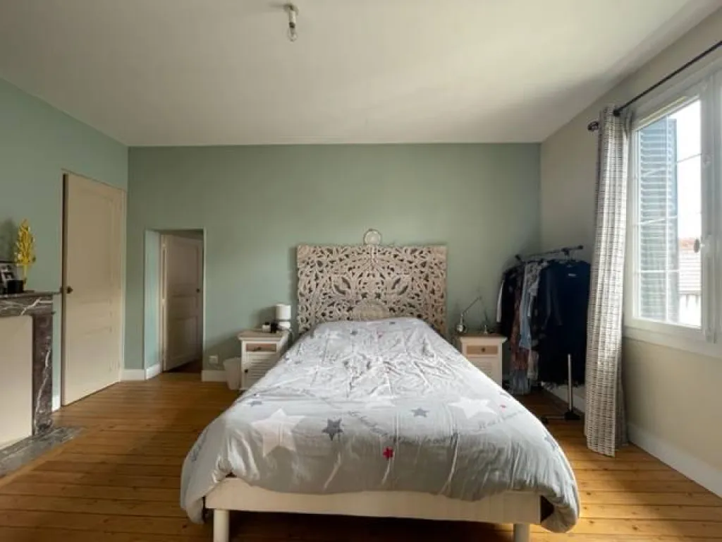 A saisir belle maison bourgeoise de 115 m² habitable sur la commune d'ELBEUF 76500