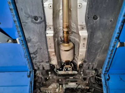 Installation downpipe deFAP Bypass/ Decata Milltek VW Polo GTI AW 2.0 TSI