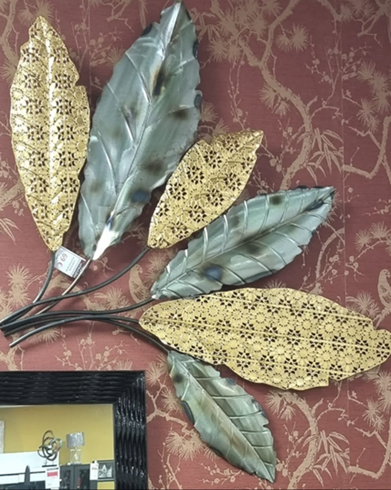 Vente de sculpture métal feuilles.