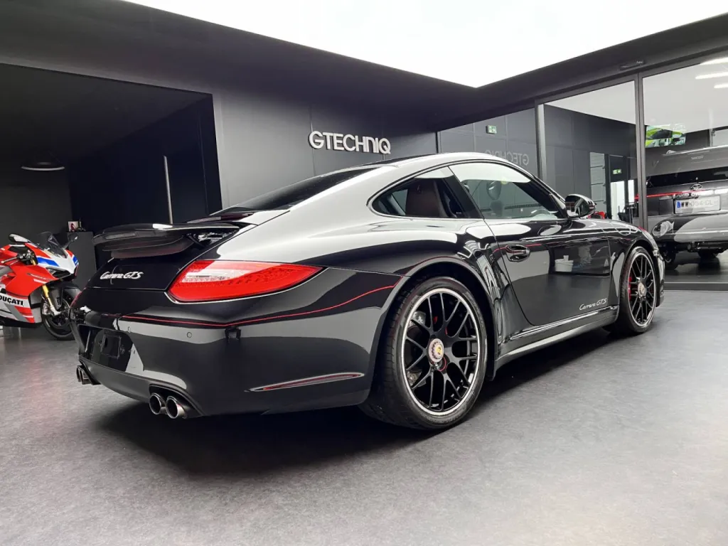 PORSCHE 997 GTS - POLISSAGE + TRAITEMENT CERAMIQUE GARANTIE 9 ANS - ARRAS