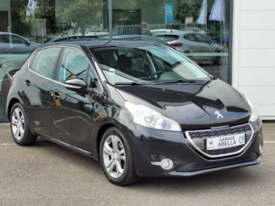 Peugeot 208 Allure 1.6 VTI 120cv occasion à Plaisance du Touch près de Tournefeuille